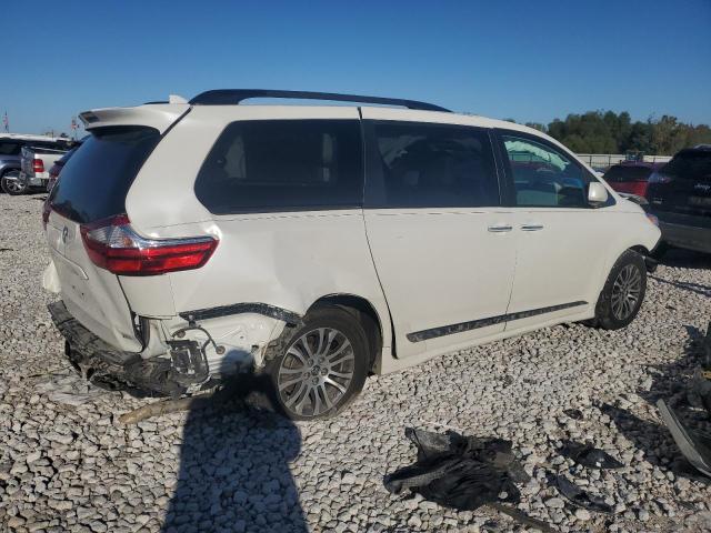 Photo 2 VIN: 5TDYZ3DC7KS968806 - TOYOTA SIENNA XLE 