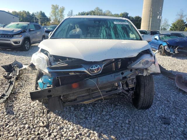 Photo 4 VIN: 5TDYZ3DC7KS968806 - TOYOTA SIENNA XLE 