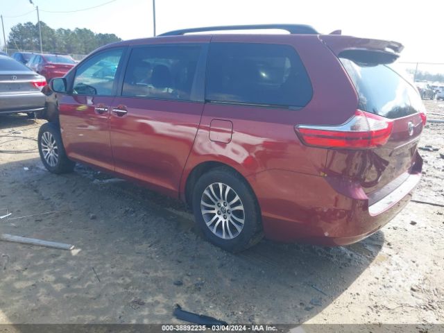 Photo 2 VIN: 5TDYZ3DC7KS983287 - TOYOTA SIENNA 