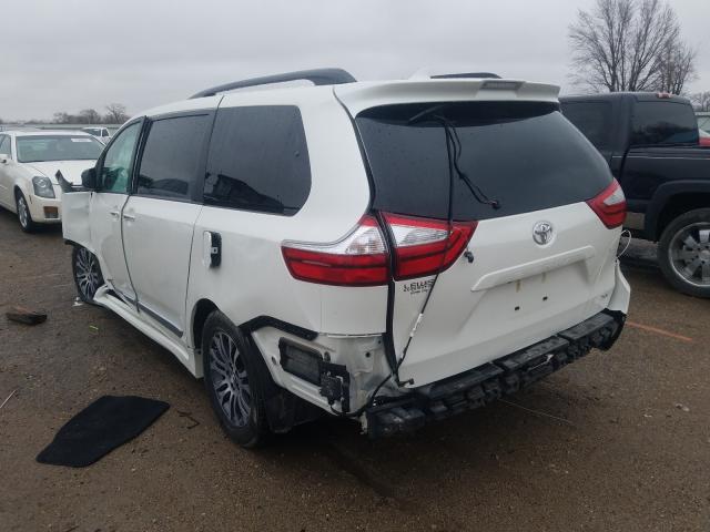 Photo 2 VIN: 5TDYZ3DC7KS984634 - TOYOTA SIENNA XLE 