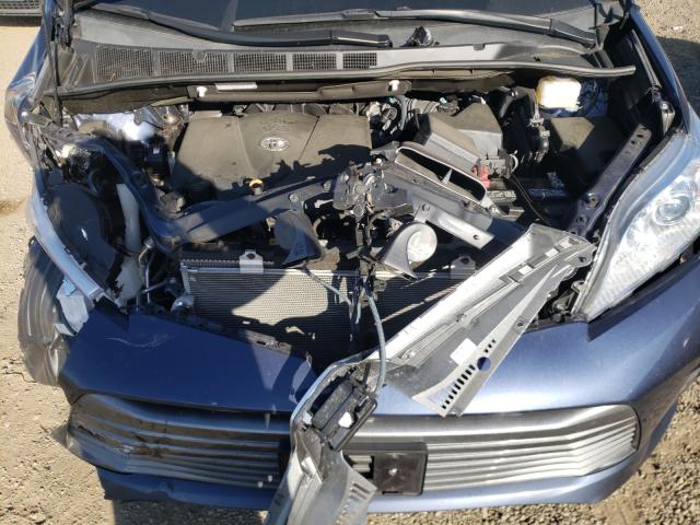 Photo 6 VIN: 5TDYZ3DC7KS992135 - TOYOTA SIENNA XLE 