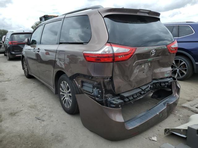 Photo 2 VIN: 5TDYZ3DC7KS997898 - TOYOTA SIENNA XLE 