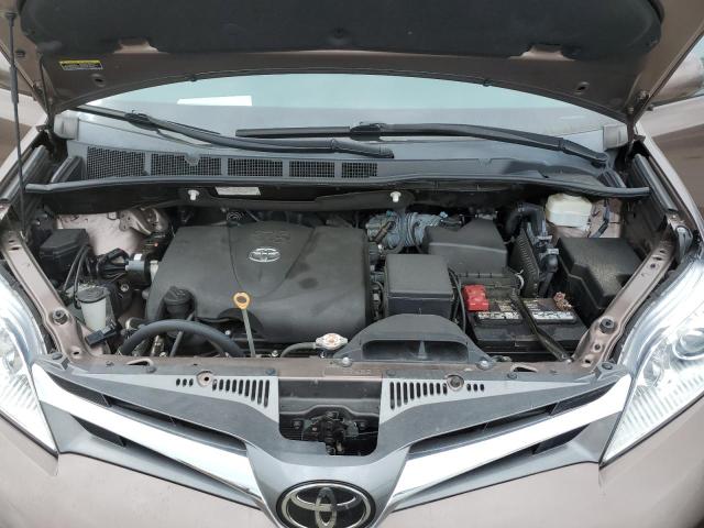 Photo 6 VIN: 5TDYZ3DC7KS997898 - TOYOTA SIENNA XLE 