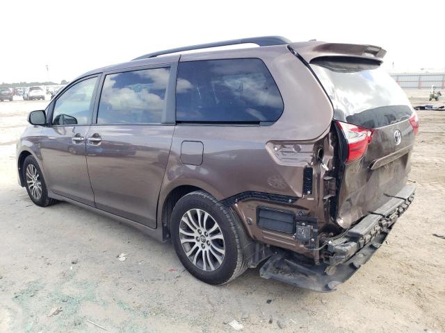 Photo 1 VIN: 5TDYZ3DC7KS997898 - TOYOTA SIENNA XLE 