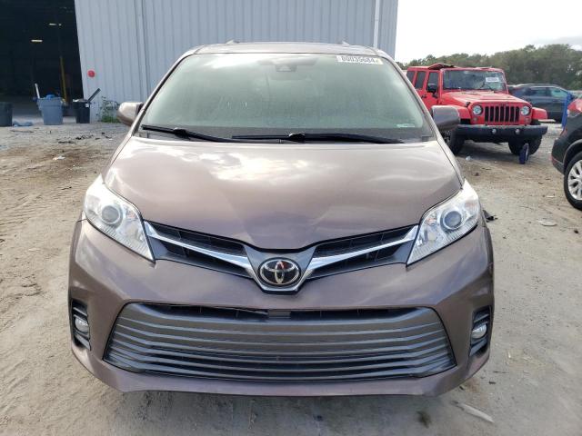 Photo 4 VIN: 5TDYZ3DC7KS997898 - TOYOTA SIENNA XLE 