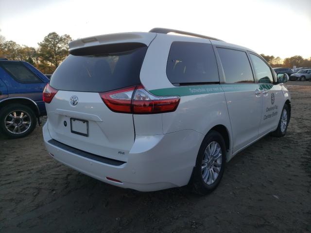 Photo 3 VIN: 5TDYZ3DC8HS767134 - TOYOTA SIENNA XLE 