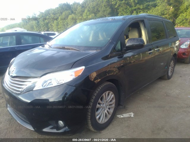 Photo 1 VIN: 5TDYZ3DC8HS771085 - TOYOTA SIENNA 