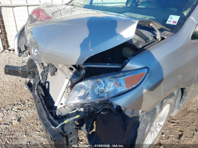 Photo 5 VIN: 5TDYZ3DC8HS781261 - TOYOTA SIENNA 