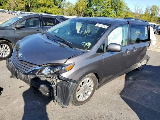 Photo 1 VIN: 5TDYZ3DC8HS783284 - TOYOTA SIENNA XLE 