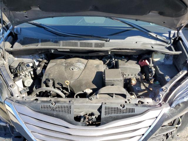 Photo 6 VIN: 5TDYZ3DC8HS783284 - TOYOTA SIENNA XLE 