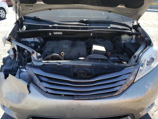 Photo 11 VIN: 5TDYZ3DC8HS784628 - TOYOTA SIENNA XLE 