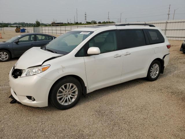 VIN: 5TDYZ3DC8HS787397 - toyota sienna xle
