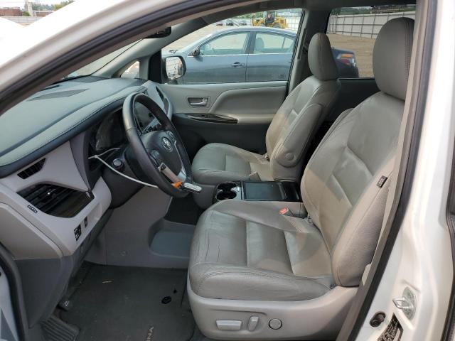 Photo 6 VIN: 5TDYZ3DC8HS787397 - TOYOTA SIENNA XLE 
