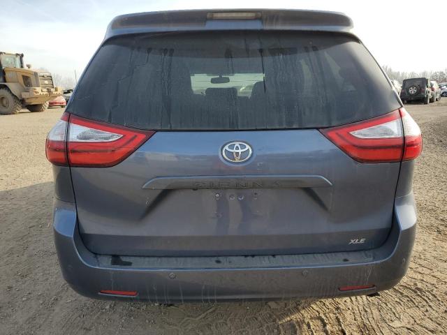 Photo 5 VIN: 5TDYZ3DC8HS831799 - TOYOTA SIENNA XLE 