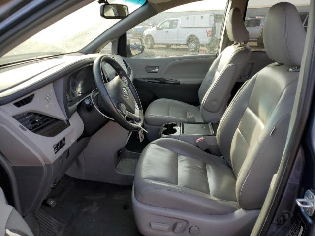 Photo 6 VIN: 5TDYZ3DC8HS831799 - TOYOTA SIENNA XLE 