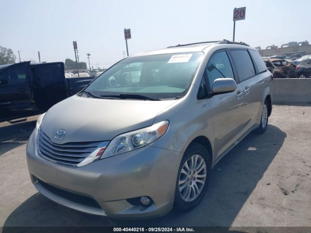 Photo 1 VIN: 5TDYZ3DC8HS857383 - TOYOTA SIENNA 