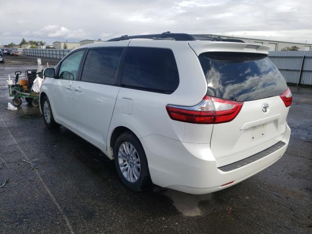 Photo 2 VIN: 5TDYZ3DC8HS861272 - TOYOTA SIENNA XLE 