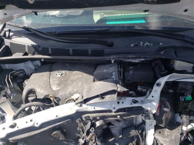 Photo 6 VIN: 5TDYZ3DC8HS899648 - TOYOTA SIENNA XLE 