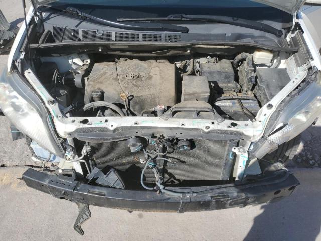 Photo 11 VIN: 5TDYZ3DC8JS909164 - TOYOTA SIENNA XLE 