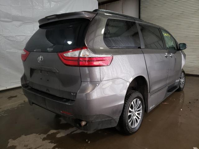 Photo 3 VIN: 5TDYZ3DC8JS911562 - TOYOTA SIENNA XLE 