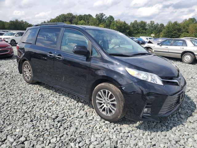 Photo 3 VIN: 5TDYZ3DC8JS917622 - TOYOTA SIENNA XLE 