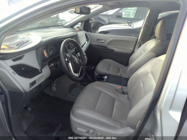 Photo 9 VIN: 5TDYZ3DC8JS936297 - TOYOTA SIENNA 