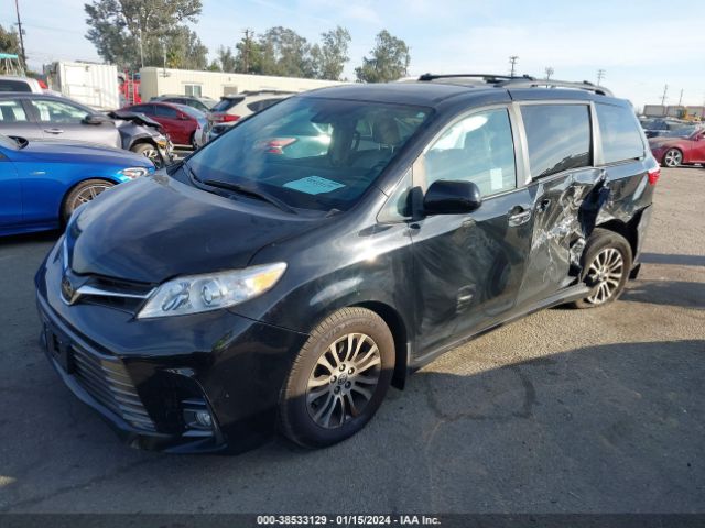 Photo 1 VIN: 5TDYZ3DC8KS019328 - TOYOTA SIENNA 