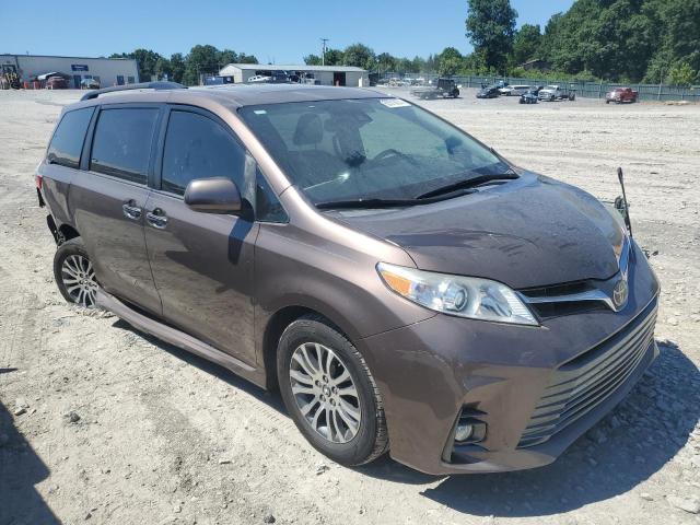 Photo 3 VIN: 5TDYZ3DC8KS972914 - TOYOTA SIENNA XLE 