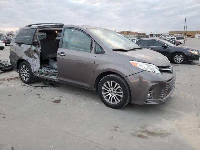 Photo 3 VIN: 5TDYZ3DC8KS981094 - TOYOTA SIENNA XLE 