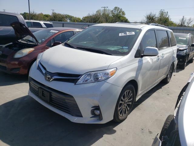 Photo 1 VIN: 5TDYZ3DC8KS985663 - TOYOTA SIENNA XLE 