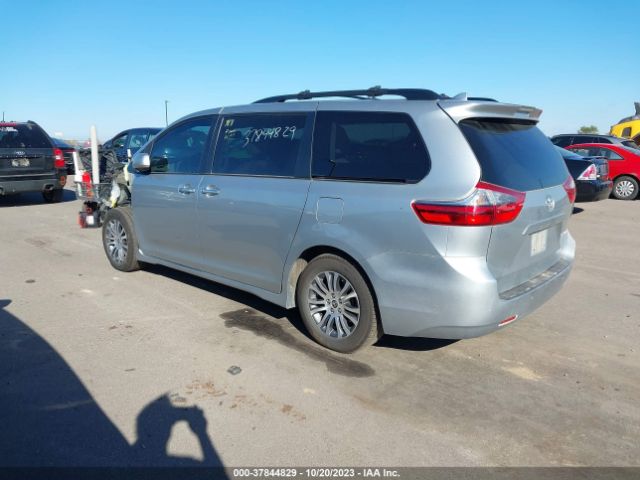 Photo 2 VIN: 5TDYZ3DC8LS078932 - TOYOTA SIENNA 