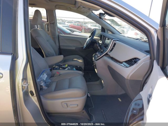 Photo 4 VIN: 5TDYZ3DC8LS078932 - TOYOTA SIENNA 