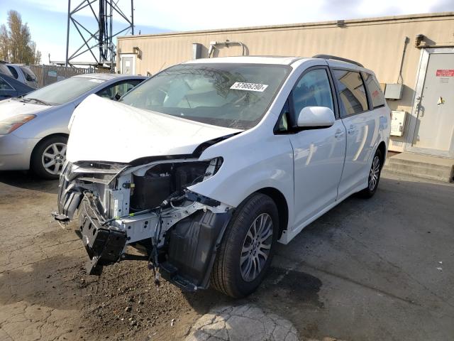 Photo 1 VIN: 5TDYZ3DC8LS080471 - TOYOTA SIENNA XLE 