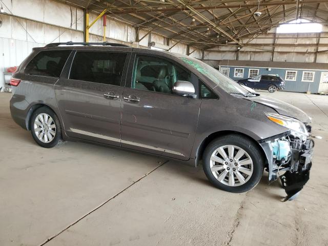 Photo 3 VIN: 5TDYZ3DC9HS771726 - TOYOTA SIENNA XLE 