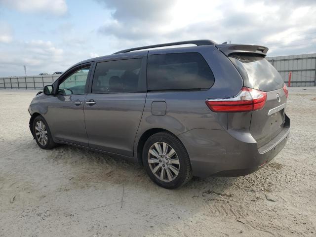 Photo 1 VIN: 5TDYZ3DC9HS786050 - TOYOTA SIENNA XLE 