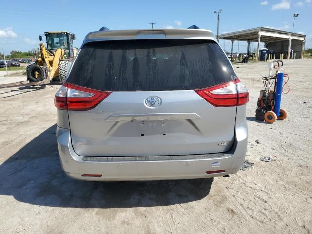 Photo 5 VIN: 5TDYZ3DC9HS797176 - TOYOTA SIENNA XLE 