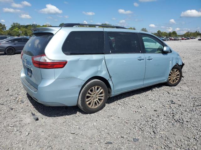 Photo 2 VIN: 5TDYZ3DC9HS813537 - TOYOTA SIENNA XLE 