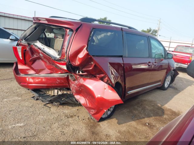 Photo 3 VIN: 5TDYZ3DC9HS842617 - TOYOTA SIENNA 