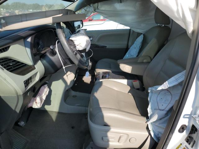 Photo 6 VIN: 5TDYZ3DC9HS845405 - TOYOTA SIENNA XLE 