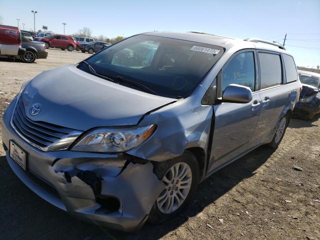 Photo 1 VIN: 5TDYZ3DC9HS853374 - TOYOTA SIENNA XLE 