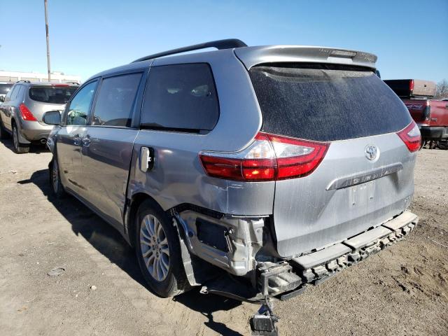 Photo 2 VIN: 5TDYZ3DC9HS853374 - TOYOTA SIENNA XLE 