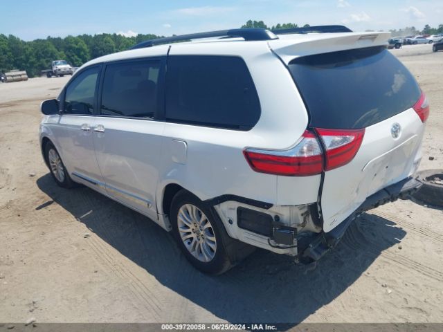 Photo 2 VIN: 5TDYZ3DC9HS897696 - TOYOTA SIENNA 