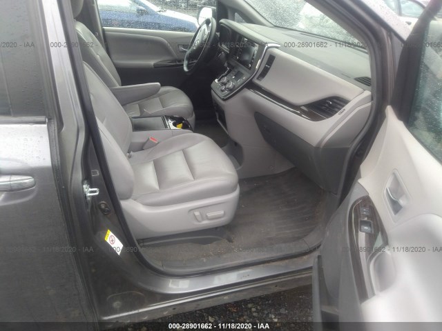 Photo 4 VIN: 5TDYZ3DC9JS918181 - TOYOTA SIENNA 