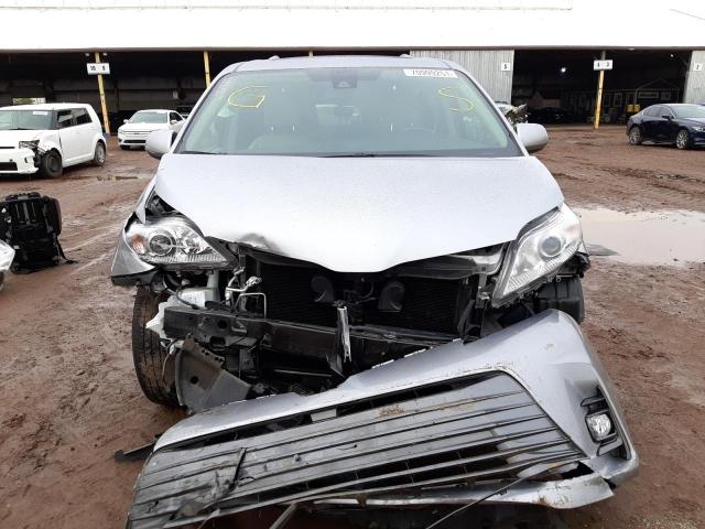 Photo 8 VIN: 5TDYZ3DC9JS945901 - TOYOTA SIENNA XLE 