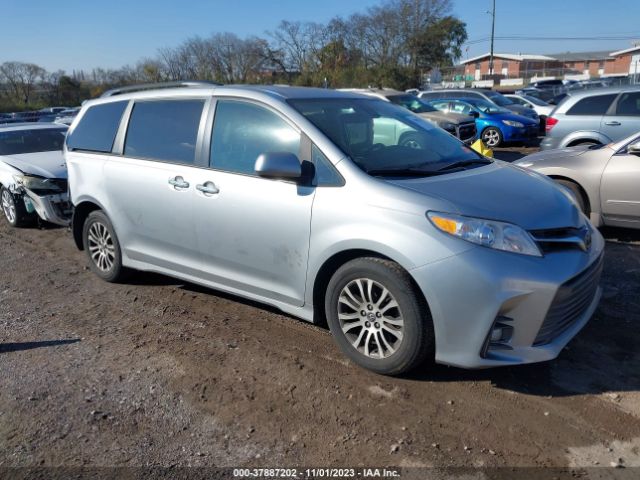 Photo 0 VIN: 5TDYZ3DC9KS008404 - TOYOTA SIENNA 