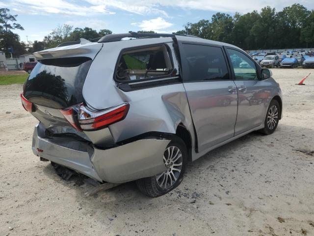 Photo 2 VIN: 5TDYZ3DC9KS975465 - TOYOTA SIENNA XLE 