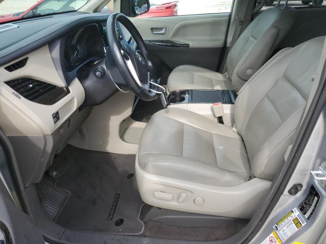 Photo 6 VIN: 5TDYZ3DC9KS975465 - TOYOTA SIENNA XLE 