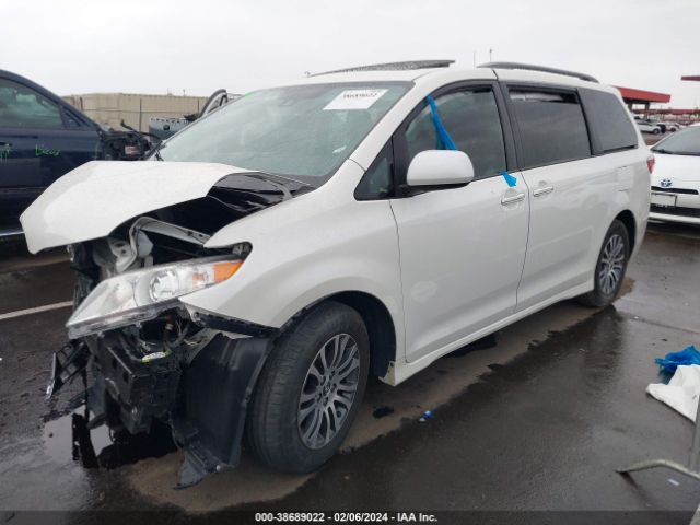 Photo 1 VIN: 5TDYZ3DC9KS976910 - TOYOTA SIENNA 