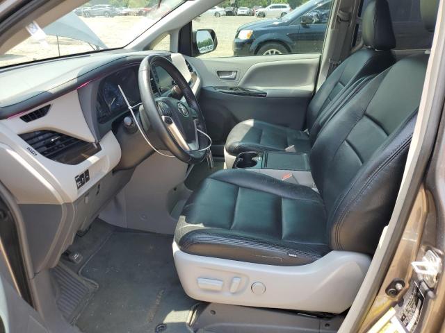 Photo 6 VIN: 5TDYZ3DC9KS977684 - TOYOTA SIENNA XLE 