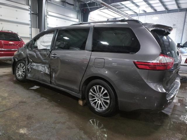 Photo 1 VIN: 5TDYZ3DC9KS979192 - TOYOTA SIENNA XLE 